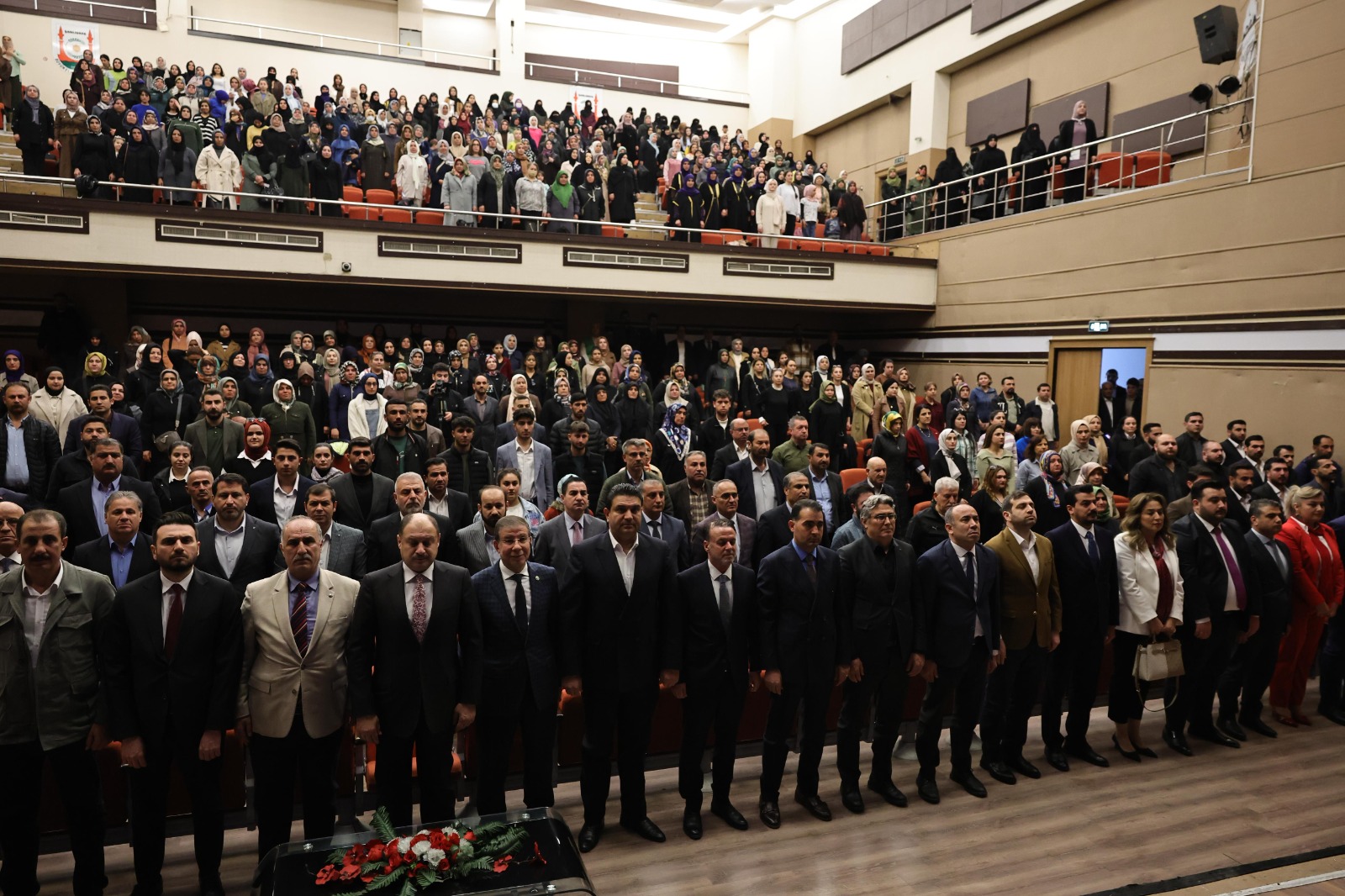 İSTİKLAL MARŞI’NIN 104. YILDÖNÜMÜ ŞANLIURFA’DA COŞKUYLA KUTLANDI